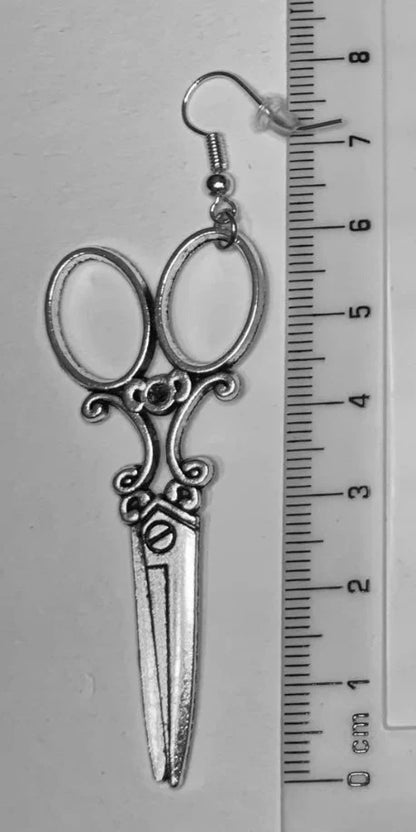 Silver Vintage Scissor Earrings